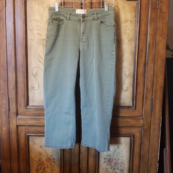 French Laundry Denim - French Laundry green cropped pants